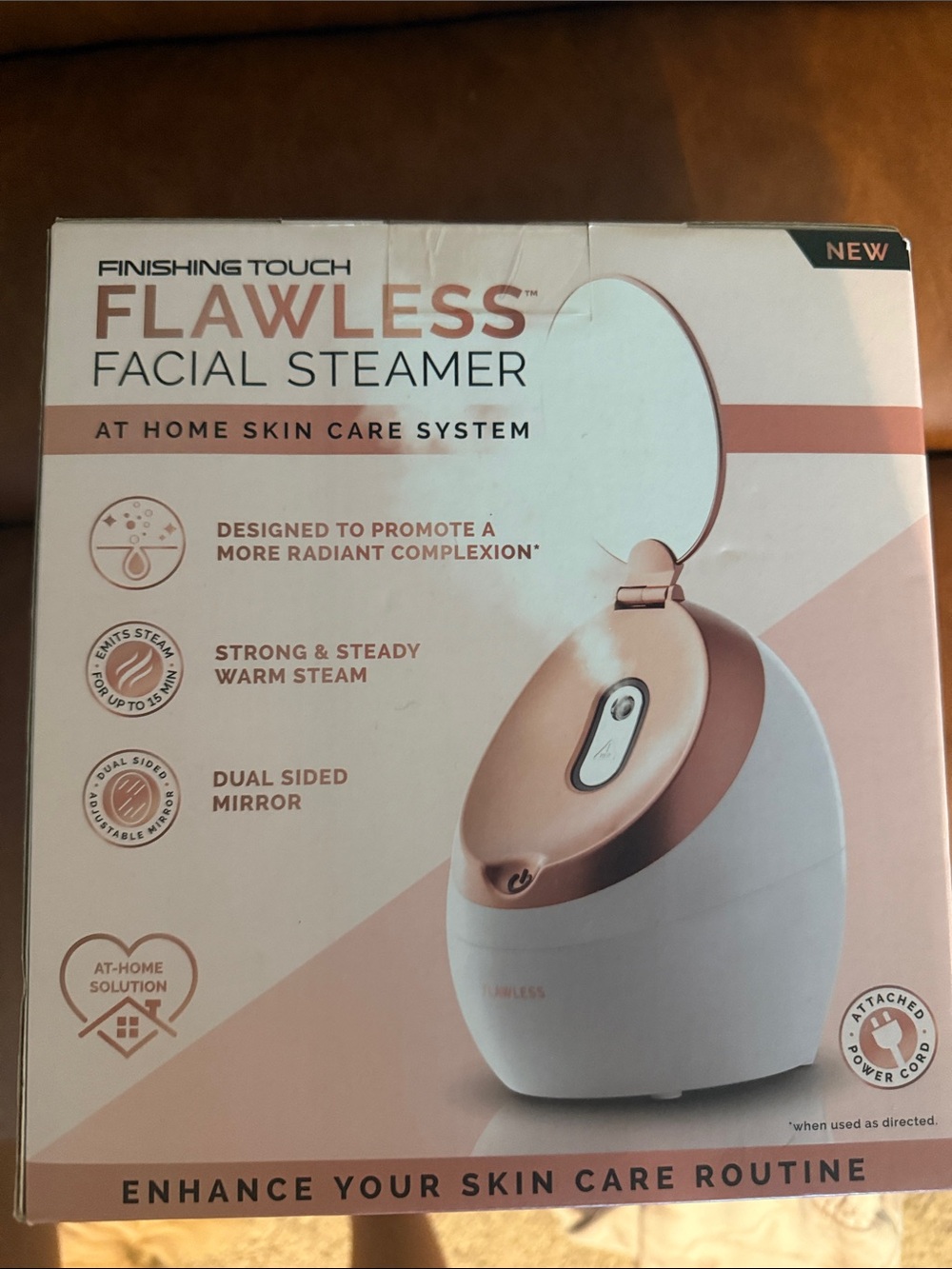 Finishing Touch Flawless Rose Gold & White Facial Steamer